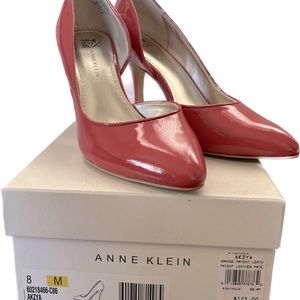 Anne Klein heels size 8 new with box